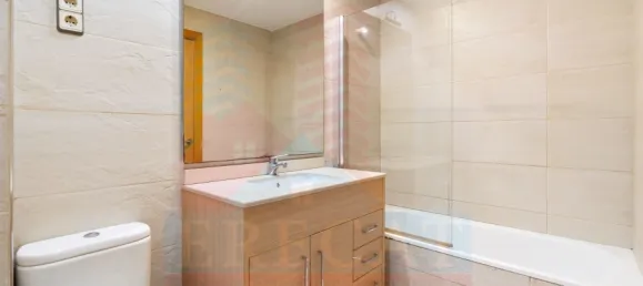 Apartamento de 2 dormitorios en Ciudad Vieja, Spain No. 165551 19