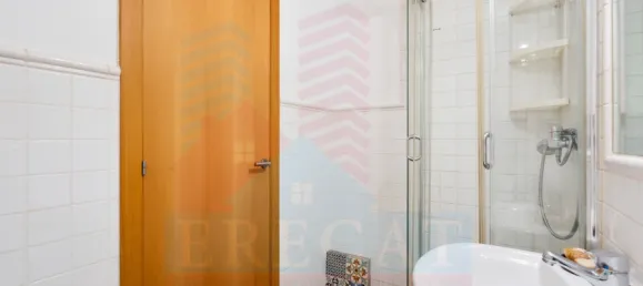 Apartamento de 2 dormitorios en Ciudad Vieja, Spain No. 165551 20