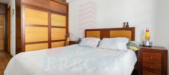 Apartamento de 2 dormitorios en Ciudad Vieja, Spain No. 165551 12