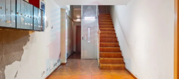 Apartamento de 2 dormitorios en Ciudad Vieja, Spain No. 165551 25