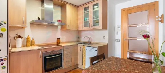 Apartamento de 2 dormitorios en Ciudad Vieja, Spain No. 165551 10