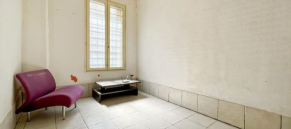 Studio in Pantin, France No. 311340 5