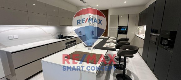 6 bedrooms Villa in Abu Dhabi, UAE No. 39097 8