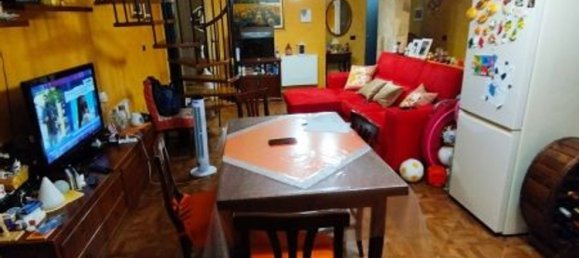 Дом с 7 комнатами в Соларино, Италия № 103789 3