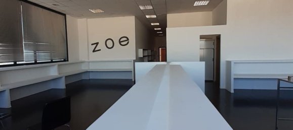 Gewerbliche Immobilie in Marcianise, Italy 80m², Nr. 255391 10