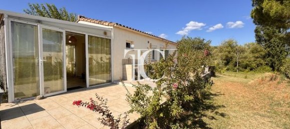 2 bedrooms Villa in Banne, France No. 303713 16