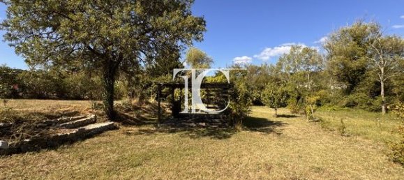 2 bedrooms Villa in Banne, France No. 303713 5