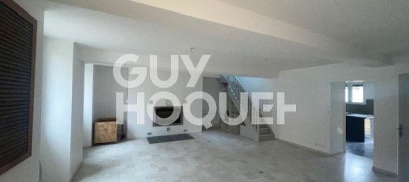 Casa de 3 dormitorios en Gaye, France No. 65169 3