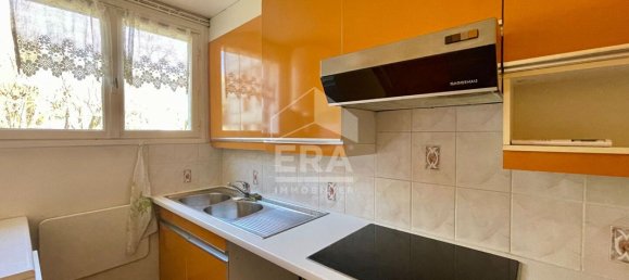 Квартира с 3 спальнями в Севр, Франция № 123438 4