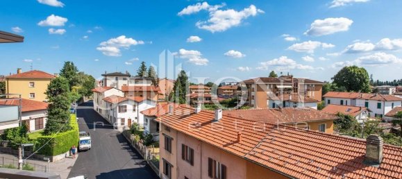 1 bedroom Apartment in Varese, Italy No. 280702 24