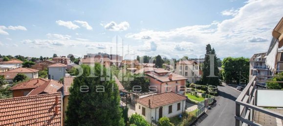 1 bedroom Apartment in Varese, Italy No. 280702 25