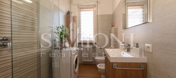 1 bedroom Apartment in Varese, Italy No. 280702 20