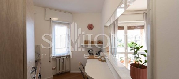 1 bedroom Apartment in Varese, Italy No. 280702 8