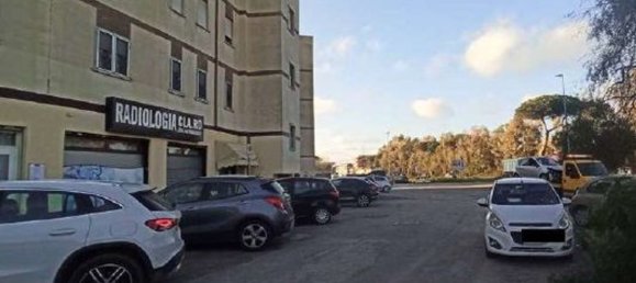 4-salle Appartement à Ardea, Italy No. 198809 12