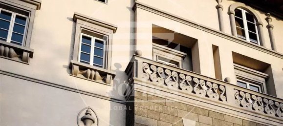 Apartamento de 5 habitaciónes en Fiesole, Italy No. 53088 2