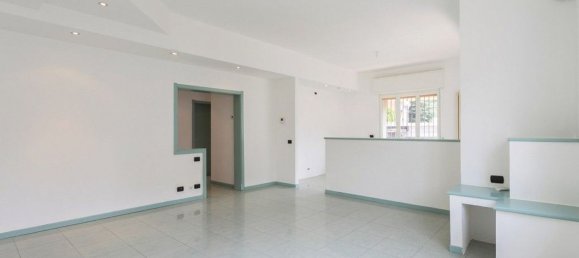 Apartamento de 3 habitaciónes en Urgnano, Italy No. 263193 5