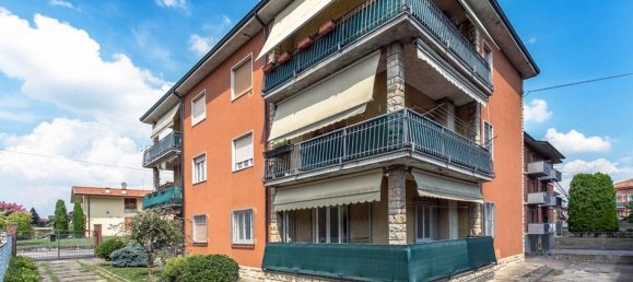 Apartamento de 3 habitaciónes en Urgnano, Italy No. 263193 24
