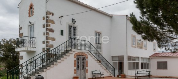 5 Schlafzimmer Villa in Lousa, Portugal, Nr. 23119 20