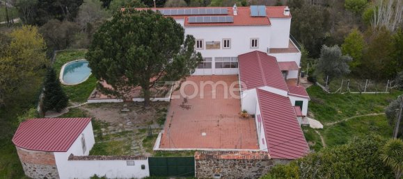 5 Schlafzimmer Villa in Lousa, Portugal, Nr. 23119 8