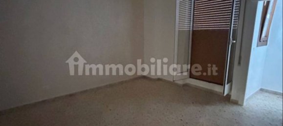 3 bedrooms Apartment in Taranto, Italy No. 342331 11
