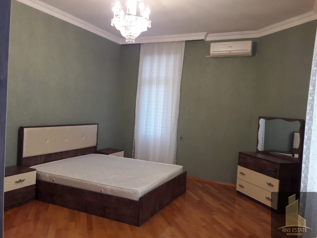 Apartamento de 3 dormitorios en Khatay, Azerbaijan No. 1705