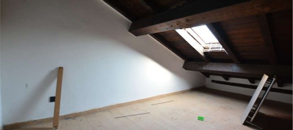 2 rooms House in Miradolo Terme, Italy No. 11212 18