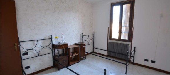 2 rooms House in Miradolo Terme, Italy No. 11212 12