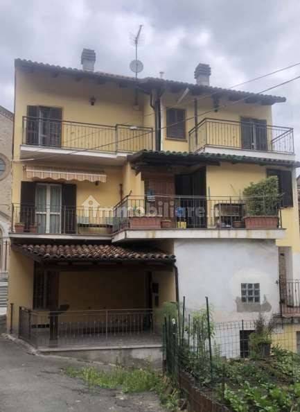 3 bedrooms Apartment in Castel Boglione, Italy No. 212497