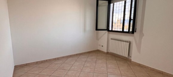 Квартира с 4 комнатами в Латерина Перджине Вальдарно, Италия № 89080 11