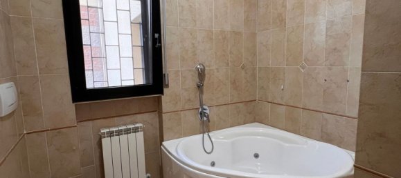 Квартира с 4 комнатами в Латерина Перджине Вальдарно, Италия № 89080 8