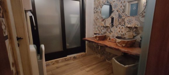 200m² Commercial property in Bacoli, Italy No. 338074 13