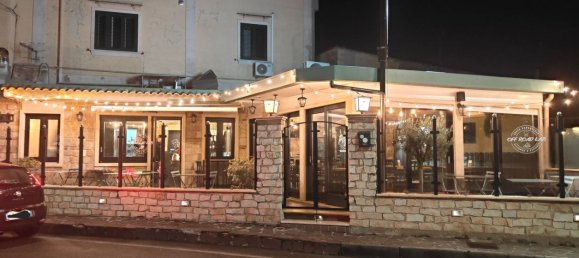 200m² Commercial property in Bacoli, Italy No. 338074 7