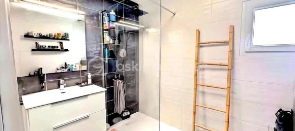 2 Schlafzimmer Wohnung in La Balme-de-Sillingy, France, Nr. 198868 8