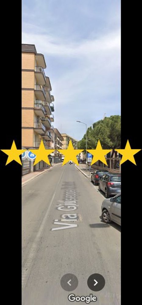 5-salle Appartement à Bari, Italy No. 98952