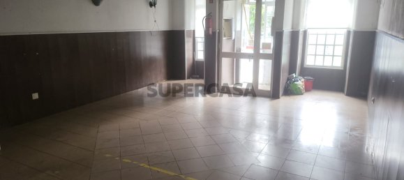 65m² Commercial property in Sesimbra, Portugal No. 160898 5