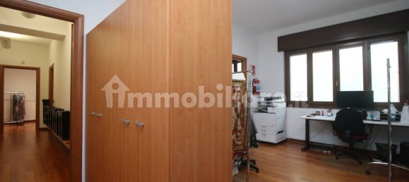5-Zimmer Büro in Como, Italy, Nr. 11953 15