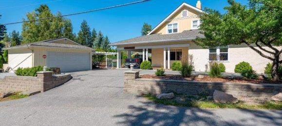 6 bedrooms House in British Columbia, Canada No. 1296 3