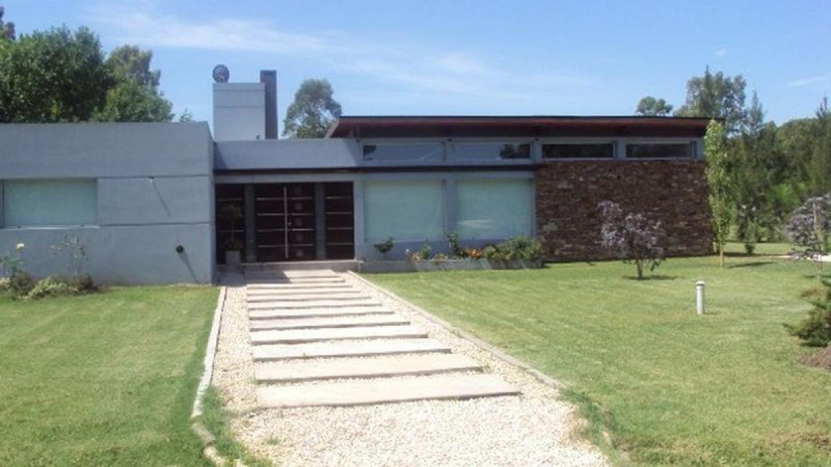 3 Schlafzimmer Haus in Presidente Peron, Argentina, Nr. 98830