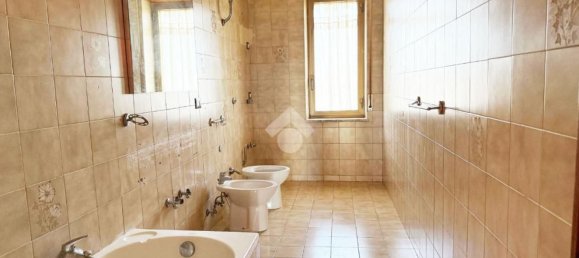 3 rooms Apartment in Sant'Anastasia, Italy No. 154024 12