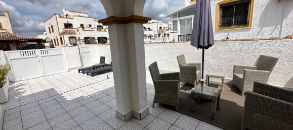 Moradia em banda T3 em Los Montesinos, Spain N.º 181571 9