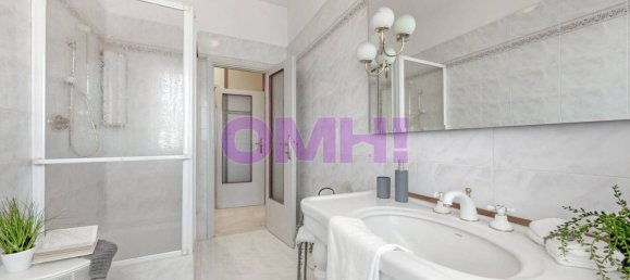 4-salle Appartement à Gallarate, Italy No. 341517 10