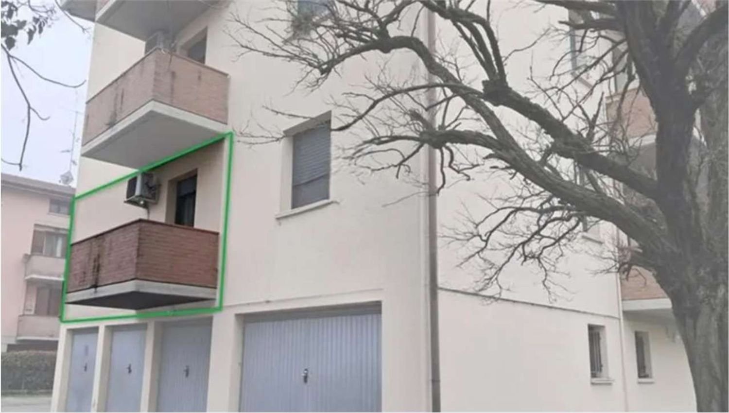 5 bedrooms Apartment in Reggio Emilia, Italy No. 313065