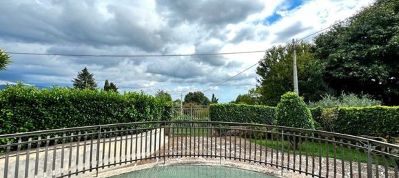 Вилла с 9 комнатами в Веллетри, Италия № 196547 3