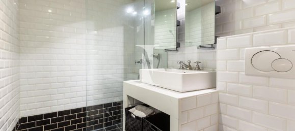 Дуплекс с 2 спальнями в Париж, Франция № 344553 8