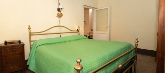 2 Schlafzimmer Wohnung in Poggio Catino, Italy, Nr. 202079 10