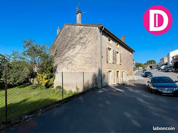 2 bedrooms House in Valleroy, France No. 311830