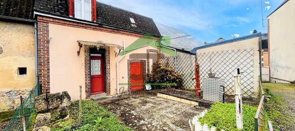 3 bedrooms House in Droue, France No. 215771 2