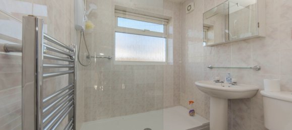 Haus in Newcastle-under-Lyme, United Kingdom, Nr. 1789 9