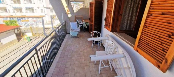3 rooms Apartment in Scalea, Italy No. 145089 2