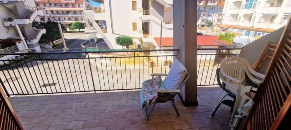 3 rooms Apartment in Scalea, Italy No. 145089 3